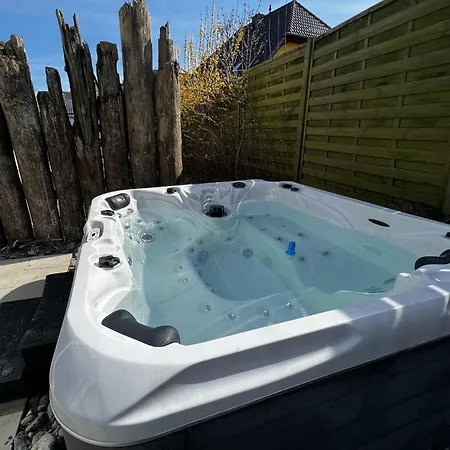 Ostseebad 8-personen-ferienhaus Mit Beh Wpool Vila